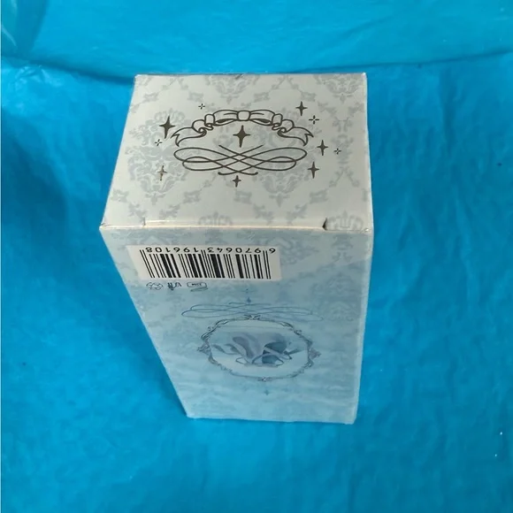 Flower Knows - Swan Ballet Shine Lipstick - Picture 5 of 6